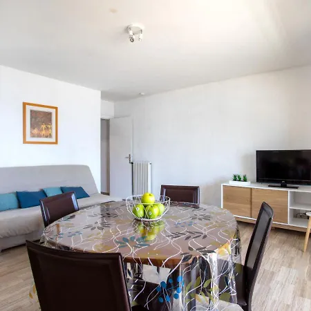 Apartment Les Voiliers By Interhome